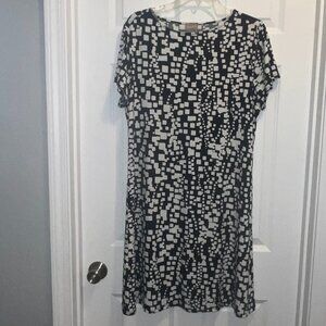 Chico Black and White Abstract Classic Office Dress with Cap Sleeves.